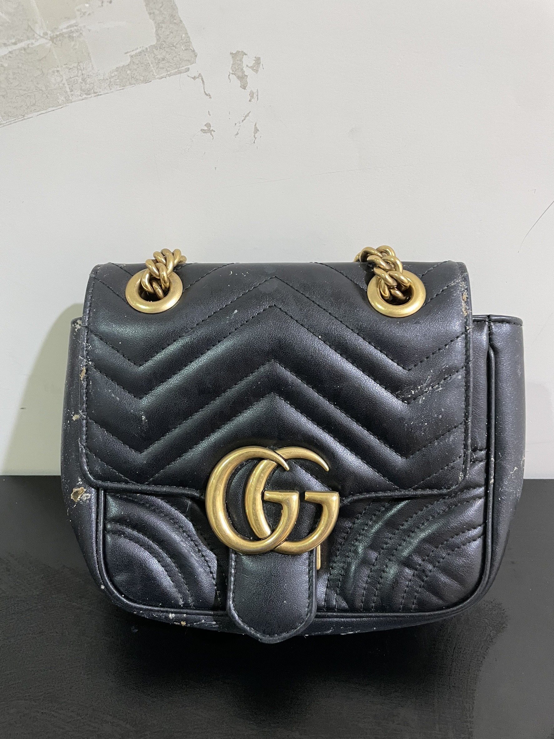 Gucci 包包正面 整理前